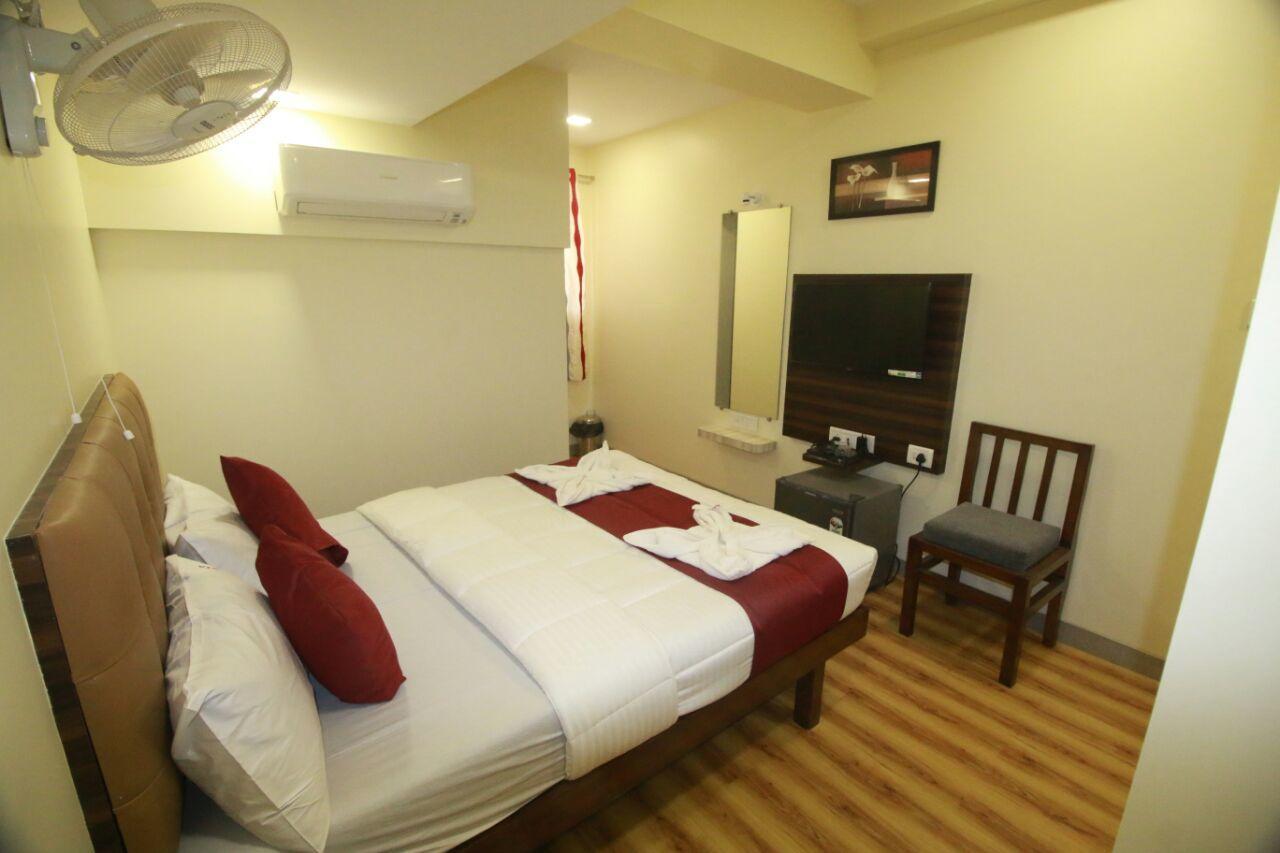 Hotel Alfa International Near Nanavati Hospital Mumbai Near Airport Mumbai Near Juhu Beach Zewnętrze zdjęcie