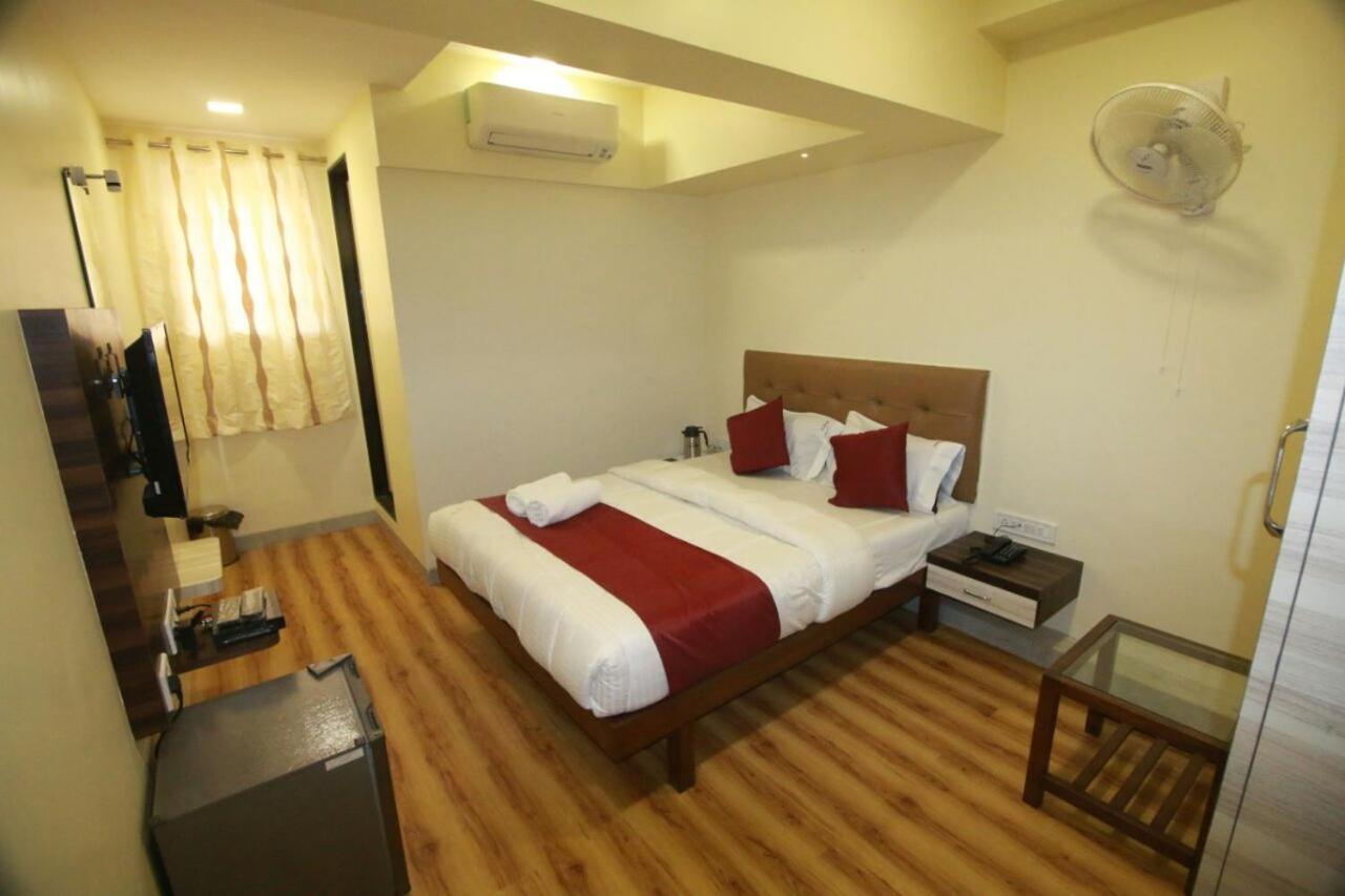 Hotel Alfa International Near Nanavati Hospital Mumbai Near Airport Mumbai Near Juhu Beach Zewnętrze zdjęcie