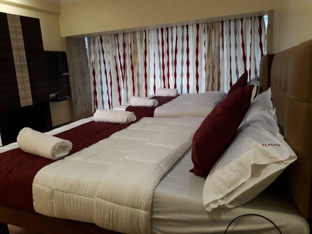 Hotel Alfa International Near Nanavati Hospital Mumbai Near Airport Mumbai Near Juhu Beach Zewnętrze zdjęcie